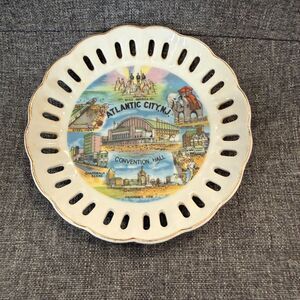 Vintage Atlantic City, NJ Convention Hall Collectors Plate, Arrow, Scallop Edges